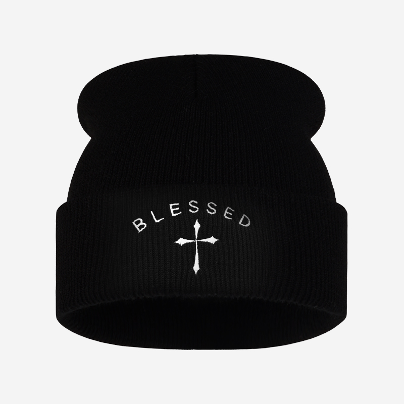 قبعة شتوية محبوكة مزينة بتطريز - مراجعة Beanie Cuffed Knit وسعره